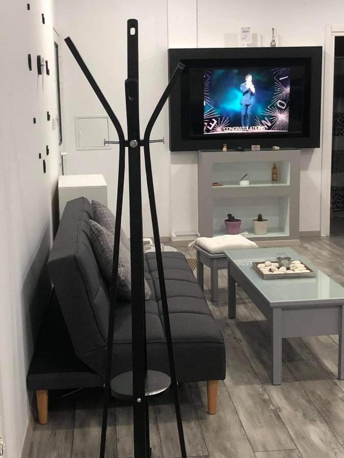 Deluxe Yiota'S Studio ! Klorakas エクステリア 写真